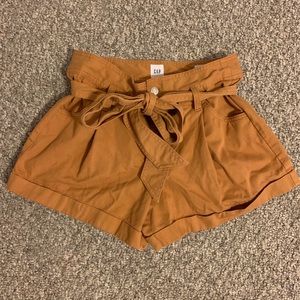 GAP shorts